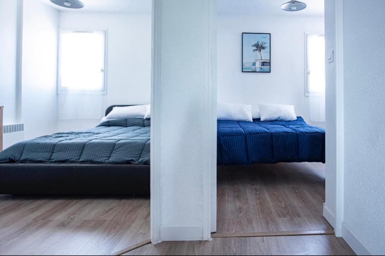 Superb Apartment Near The Port And The Sea มอกิโอ ภายนอก รูปภาพ